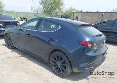 2019 Mazda Mazda3 Premium Package из США, поврежденный, VIN JM1BPANM4K1115882